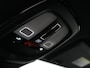 Volvo XC60 T8 Recharge Ultra Dark Executive | Luchtvering | Bowers & Wilkins | Head-Up | Nappa | Stoelventilatie & Massage | 360° Camera | Gelamineerd Glas