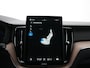 Volvo XC60 T8 Recharge Ultra Dark Executive | Luchtvering | Bowers & Wilkins | Head-Up | Nappa | Stoelventilatie & Massage | 360° Camera | Gelamineerd Glas