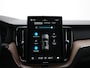 Volvo XC60 T8 Recharge Ultra Dark Executive | Luchtvering | Bowers & Wilkins | Head-Up | Nappa | Stoelventilatie & Massage | 360° Camera | Gelamineerd Glas