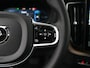 Volvo XC60 T8 Recharge Ultra Dark Executive | Luchtvering | Bowers & Wilkins | Head-Up | Nappa | Stoelventilatie & Massage | 360° Camera | Gelamineerd Glas