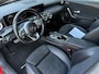 Mercedes-Benz A-klasse 200 AMG Pano | Widescreen | Sfeerverlichting | Augmented Reality | 19" AMG | A45 Uitlaat | LED | Night