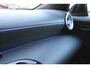 Mercedes-Benz A-klasse 200 AMG Pano | Widescreen | Sfeerverlichting | Augmented Reality | 19" AMG | A45 Uitlaat | LED | Night