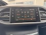 Peugeot 308 SW 1.2 Blue Lease Executive | Trekhaak | Pannoramadak | Apple Carplay / Android auto |