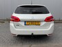 Peugeot 308 SW 1.2 Blue Lease Executive | Trekhaak | Pannoramadak | Apple Carplay / Android auto |