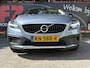 Volvo V40 Cross Country 2.0 T3 Nordic+ - Navigatie - Trekhaak - Climate Control - Stoelverwarming