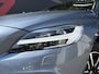 Volvo V40 Cross Country 2.0 T3 Nordic+ - Navigatie - Trekhaak - Climate Control - Stoelverwarming