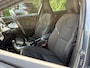 Volvo V40 Cross Country 2.0 T3 Nordic+ - Navigatie - Trekhaak - Climate Control - Stoelverwarming