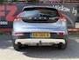 Volvo V40 Cross Country 2.0 T3 Nordic+ - Navigatie - Trekhaak - Climate Control - Stoelverwarming