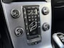 Volvo V40 Cross Country 2.0 T3 Nordic+ - Navigatie - Trekhaak - Climate Control - Stoelverwarming