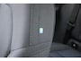 Volvo XC40 Single Motor Extended Range Core 82 kWh | Cruise Control | Verstelbare stoelen | Google Services | Range Assisent | Achteruitrijcamera | 19 inch lichtmetalen wielen
