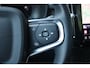 Volvo XC40 Single Motor Extended Range Core 82 kWh | Cruise Control | Verstelbare stoelen | Google Services | Range Assisent | Achteruitrijcamera | 19 inch lichtmetalen wielen