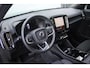 Volvo XC40 Single Motor Extended Range Core 82 kWh | Cruise Control | Verstelbare stoelen | Google Services | Range Assisent | Achteruitrijcamera | 19 inch lichtmetalen wielen
