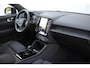 Volvo XC40 Single Motor Extended Range Core 82 kWh | Cruise Control | Verstelbare stoelen | Google Services | Range Assisent | Achteruitrijcamera | 19 inch lichtmetalen wielen