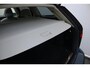 Volvo V60 Cross Country B5 AWD Pro | Adaptieve Cruise Control | BLIS Dodehoekdetectie | 20" Velgen | Elektrisch verstelbare voorstoelen met geheugen | Stoel- & stuurwielverwarming | 360-camera | Panoramisch schuif-/kanteldak | Draadloze oplader | Premium Audio by Harman/Kardon |