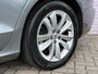 Volvo V60 2.0 B4 Business Pro | Adaptieve cruise control | Blis | Verwarmde voorstoelen | Apple CarPlay/Android Auto | DAB | Trekhaak | LED | Parkeersensoren achter |