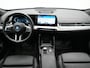 BMW X1 xDrive25e Sportline PHEV 245pk Dealer O.H. | Trekhaak Af Fabriek | Adaptive Cruise | Camera | Harman / Kardon | Lederen Sportstoelen Massage & Memory | Sfeerverlichting | Keyless | Blis | Stoelen & Stuur Verwarmd | Apple Carplay | Plug In Hybrid |