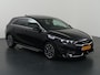 Kia Ceed 1.5 T-GDi GT-Line | Panoramadak | Matrix LED Koplampen | Stoel/Stuurverwarming | Keyless Go | Elektrisch bedienbare achterklep