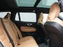 Volvo V60 T6 AWD Plus Bright LONG RANGE PHEV 350pk Dealer O.H. | Trekhaak Af Fabriek | Panodak | Adaptive Cruise | 360 Camera | Lederen Sportstoelen Ventilatie & Memory | Keyless | Blis | Apple Carplay | Stoelen & Stuur Verwarmd | Google Assistent | DAB | Plug In Hybrid |