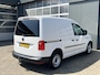 Volkswagen Caddy 2.0 TDI L1H1 DSG Airco Cruise controle Trekhaak 1500kg trekgewicht Automaat Parkeersensoren achter Schuifdeur Telefoon verbinding Euro 6