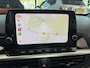 Kia Picanto 1.0 DPi DynamicLine Achteruitrijcamera - Apple carplay - Airco - Cruise control - Navigatie - Cruise control - Licht metalen velgen 14 inch - Radio - Start/stop systeem - Bluetooth - Elektrische ramen - Stuur multifunctioneel
