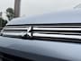 Mitsubishi Outlander 2.0 PHEV Executive Edition Trekhaak,Schuifdak,Leder,Stoelverw-Koeling,Camera,Navi,Keyless,Clima,Cruise,Lm velgen,Pdc,V+A,Rijstrooksensor,Extra velgen,N.A.P,Apk tot 11-2026
