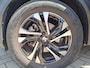 Peugeot e-2008 EV Allure Pack 50 kWh | Camera | Apple Carplay/Android Auto | Climate control | Stoelverwarming