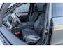 Volvo XC90 T8 Plug-in hybrid AWD Ultra Black Ed. Exec. | Google | Long Range | Bowers & Wilkins Audio | Memory | Luchtvering | Stoelventilatie | Massage | Panoramadak | Gelamineerde Zijruiten Rondom | Nappa Lederen Bekleding | Zwarte Hemelbekleding | Keyless | Getint Glas | Stoel-/Stuurverwarming | Zitverlenging | Elek. Achterklep | 22" LM