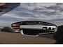 Volvo XC40 B3 Plus Dark | Stoelverwarming | Trekhaak | Parkeercamera | H/K | Memory Stoelen | Glossy Black | Keyless