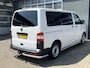 Volkswagen Transporter Kombi 2.0 TDI L1H1 140pk DSG Automaat Btw en bpm vrij 9 persoons Trekhaak Airco Cruisecontrole ex overheidsauto Dealer onderhouden 1e eigenaar Euro 5 Groeps vervoer Taxi Personenbus Tourer Combi Minivan