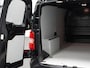 Opel Vivaro 145pk L3H1 Automaat Navigate Trekhaak Cruise control Apple Carplay Camera