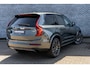 Volvo XC90 T8 Plug-in hybrid AWD Ultra Dark Executive Edition | Google | Long Range | Panoramadak | Bowers & Wilkins Audio | Massagefunctie | Keyless | Luchtvering | Stoelverwarming & Ventilatie | Head-Up Display | Getint Glas | Elek. Achterklep | Stuurverwarming | Memory | LED Koplampen | 22" LM