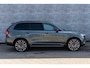 Volvo XC90 T8 Plug-in hybrid AWD Ultra Dark Executive Edition | Google | Long Range | Panoramadak | Bowers & Wilkins Audio | Massagefunctie | Keyless | Luchtvering | Stoelverwarming & Ventilatie | Head-Up Display | Getint Glas | Elek. Achterklep | Stuurverwarming | Memory | LED Koplampen | 22" LM