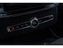 Volvo XC90 T8 Plug-in hybrid AWD Ultra Dark Executive Edition | Google | Long Range | Panoramadak | Bowers & Wilkins Audio | Massagefunctie | Keyless | Luchtvering | Stoelverwarming & Ventilatie | Head-Up Display | Getint Glas | Elek. Achterklep | Stuurverwarming | Memory | LED Koplampen | 22" LM