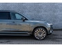 Volvo XC90 T8 Plug-in hybrid AWD Ultra Dark Executive Edition | Google | Long Range | Panoramadak | Bowers & Wilkins Audio | Massagefunctie | Keyless | Luchtvering | Stoelverwarming & Ventilatie | Head-Up Display | Getint Glas | Elek. Achterklep | Stuurverwarming | Memory | LED Koplampen | 22" LM