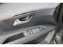 Peugeot 3008 1.2 PureTech 130pk Blue Lease Premium Avantage Aut Airco Navi Camera Carplay Trekhaak Zeer mooi