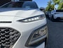 Hyundai Kona 1.6 GDI HEV Premium // FULL LED // NAVI + CARPLAY // ELEK. STOELEN // KEYLESS // ADAPTIVE CRUISE // STOEL VERWARMING + VERKOELING // TREKHAAK!!