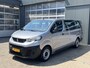 Peugeot Traveller 1.5 BlueHDi 120pk Airco Cruise controle Navigatiesysteem 8-Persoons Parkeerhulp achter Apple carplay 1e eigenaar Euro 6 Bpm en Btw vrij Personenbus Kombi Combi Tourer Passenger Taxi Groepsvervoer
