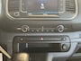 Peugeot Traveller 1.5 BlueHDi 120pk Airco Cruise controle Navigatiesysteem 8-Persoons Parkeerhulp achter Apple carplay 1e eigenaar Euro 6 Bpm en Btw vrij Personenbus Kombi Combi Tourer Passenger Taxi Groepsvervoer