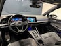 Volkswagen Golf 1.5 eTSI R-Line Business Pano Keyless Trekhaak IQ Camera Sfeerverlichting