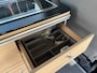 Volkswagen Transporter Kombi 2.0 TDI Hefdak Cruise controle Trekhaak 2200kg trekgewicht Omvormer Keuken Gasaansluiting Campingaansluiting Slaapplek 2-Persoons Euro 5 Campeerwagen Buscamper