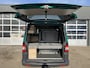 Volkswagen Transporter Kombi 2.0 TDI Hefdak Cruise controle Trekhaak 2200kg trekgewicht Omvormer Keuken Gasaansluiting Campingaansluiting Slaapplek 2-Persoons Euro 5 Campeerwagen Buscamper