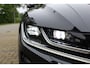 Volkswagen Arteon Shooting Brake 1.4 TSI eHybrid R-Line Business+ | SoH 99% | Incl. 12 maanden Garantie | Stoelmassage | Stoelverwarming V+A | Stuurverwarming | Keyless entry/start | Achteruitrijcamera | Adaptive cruise controle | Climate controle | Elektrische kofferbakklep | Schakelflippers | Apple CarPlay/Android Auto | Virtual cockpit | Parkeersensoren V+A |
