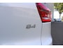 Volvo XC40 B4 Mild Hybrid AUT7 197PK Plus Dark | Trekhaak Semi Elektrisch | Google Services | Verwarmbare Voorruit | Adaptieve Cruise Control Met Stuurhulp | BLIS Dodehoekdetectie | Keyless Entry | Elektrische Achterklep Met Sensorsturing | Verwarmbare Voorstoelen | Stuurverwarming | Park Assist Voor & Achter incl. Achteruitrijcamera