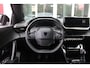 Peugeot 2008 1.2 100PK ALLURE | NAVIGATIE | PARKEERSENSOREN VOOR + ACHTER | KEYLESS ENTRY/START | LICHTMETALEN VELGEN 17" | DRAADLOZE APPLE CARPLAY/ANDROID AUTO | DRAADLOZE TELEFOONLADER | CRUISE CONTROL | DAB + RADIO | LED KOPLAMPEN |
