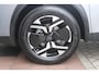Peugeot 2008 1.2 100PK ALLURE | NAVIGATIE | PARKEERSENSOREN VOOR + ACHTER | KEYLESS ENTRY/START | LICHTMETALEN VELGEN 17" | DRAADLOZE APPLE CARPLAY/ANDROID AUTO | DRAADLOZE TELEFOONLADER | CRUISE CONTROL | DAB + RADIO | LED KOPLAMPEN |