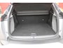 Peugeot 2008 1.2 100PK ALLURE | NAVIGATIE | PARKEERSENSOREN VOOR + ACHTER | KEYLESS ENTRY/START | LICHTMETALEN VELGEN 17" | DRAADLOZE APPLE CARPLAY/ANDROID AUTO | DRAADLOZE TELEFOONLADER | CRUISE CONTROL | DAB + RADIO | LED KOPLAMPEN |
