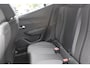 Peugeot 2008 1.2 100PK ALLURE | NAVIGATIE | PARKEERSENSOREN VOOR + ACHTER | KEYLESS ENTRY/START | LICHTMETALEN VELGEN 17" | DRAADLOZE APPLE CARPLAY/ANDROID AUTO | DRAADLOZE TELEFOONLADER | CRUISE CONTROL | DAB + RADIO | LED KOPLAMPEN |