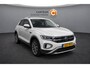 Volkswagen T-Roc 1.5 TSI R-Line BOVAG GARANTIE ACC/CARPLAY/CAMERA