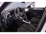 Volkswagen T-Roc Life Edition 1.5 TSI 150pk DSG Automaat Adaptive cruise control, Achteruitrijcamera, App connect, LED koplampen, Parkeersensoren, Airco, DAB, Radio, Bluetooth