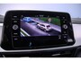 Volkswagen T-Roc Life Edition 1.5 TSI 150pk DSG Automaat Adaptive cruise control, Achteruitrijcamera, App connect, LED koplampen, Parkeersensoren, Airco, DAB, Radio, Bluetooth
